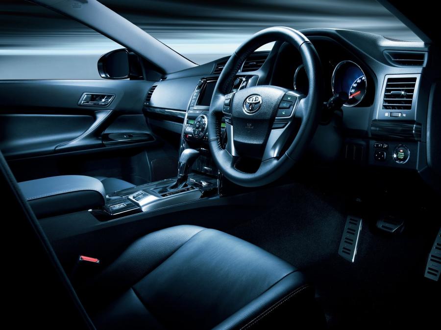  Toyota Mark X Sports 2009 года  (фото 8 из 8)